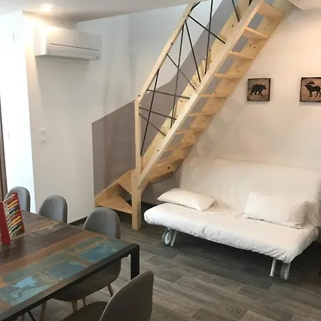 Du Parc Apartment *